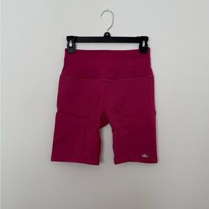 ALO Yoga Women's Fuchsia Bike Shorts